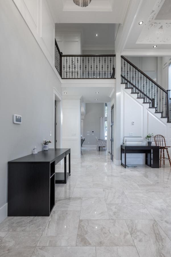 Luxurious Private Rooms In Richmond Exterior foto